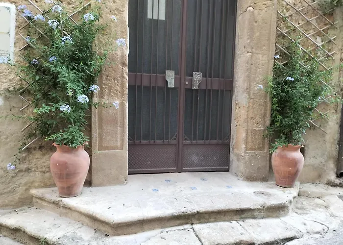 Artemide * Caltagirone